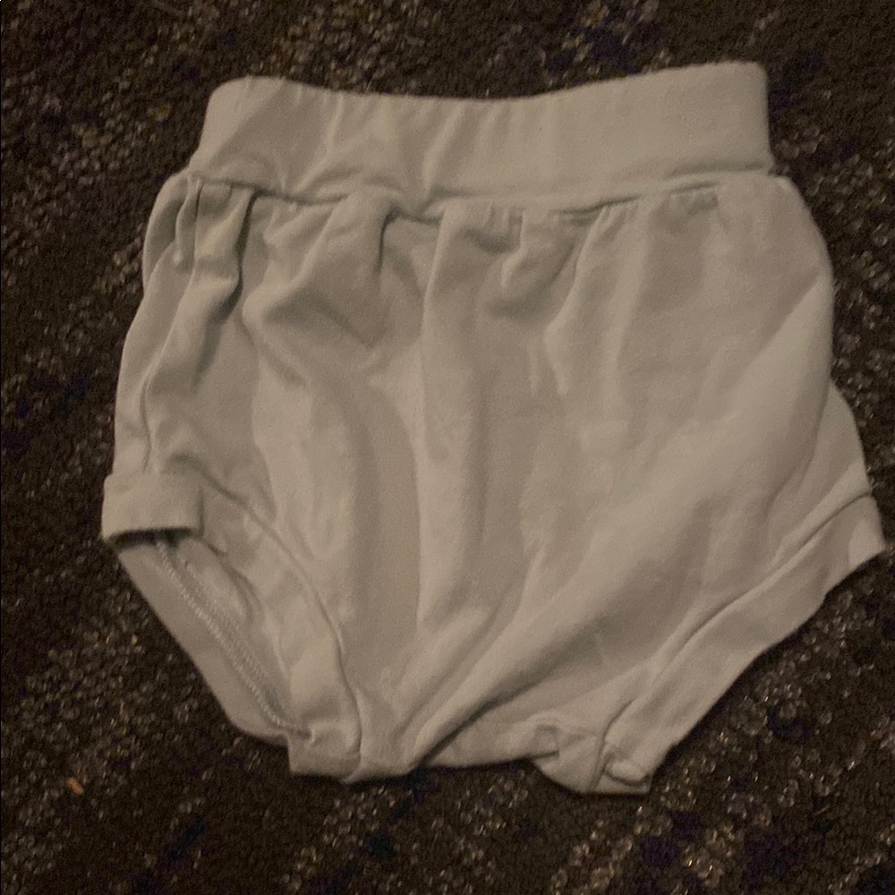 Kids Light Gray Bottoms bloomers 5$